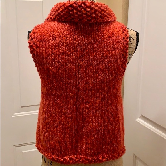 Hand Knitted Chunky Sweater Vest - Picture 4 of 5